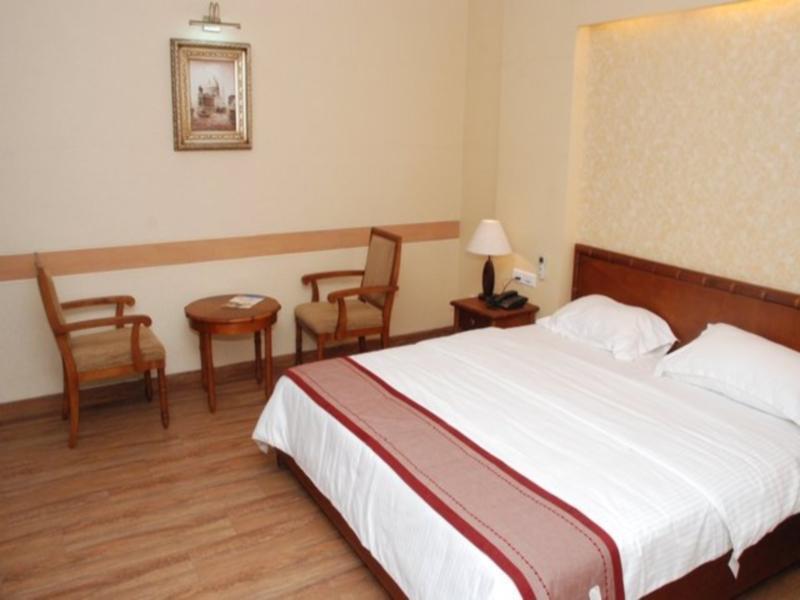 Indian Summer Hotels Pvt Ltd Ludhiana Ngoại thất bức ảnh